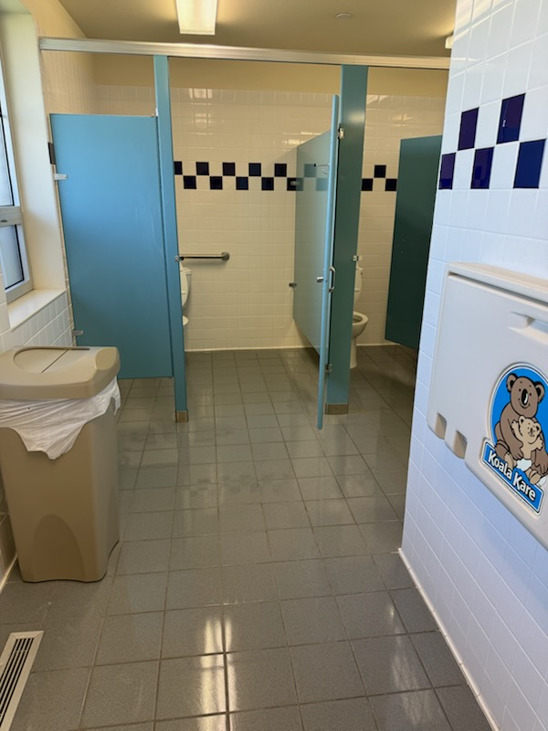 Sanitized medical procedure room cleaned by Team406